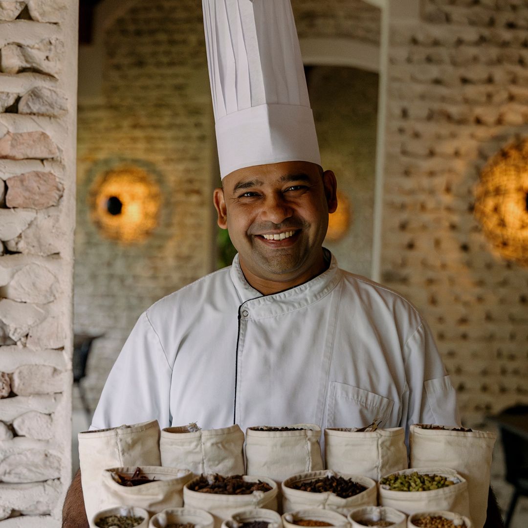 The smiles behind the flavours — our chefs make every dish perfect. 🤍

#IslandChefs #CulinaryExcellence #Gastronomy #AllInclusive #AllInclusiveRresort #KandolhuMaldives #UltimateInclusions