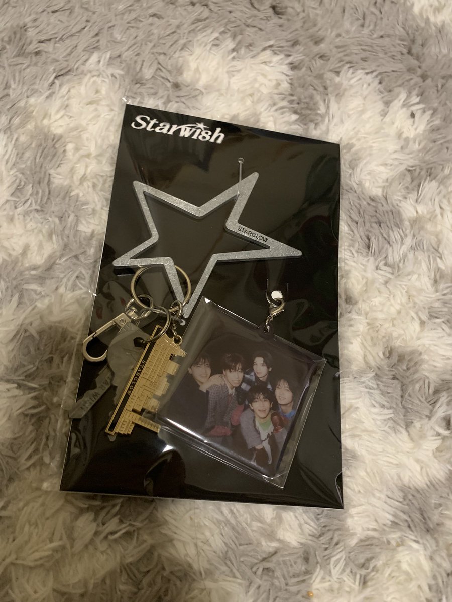 想像の5倍でかくて嬉 #STARGLOW #StarWish #Keyring