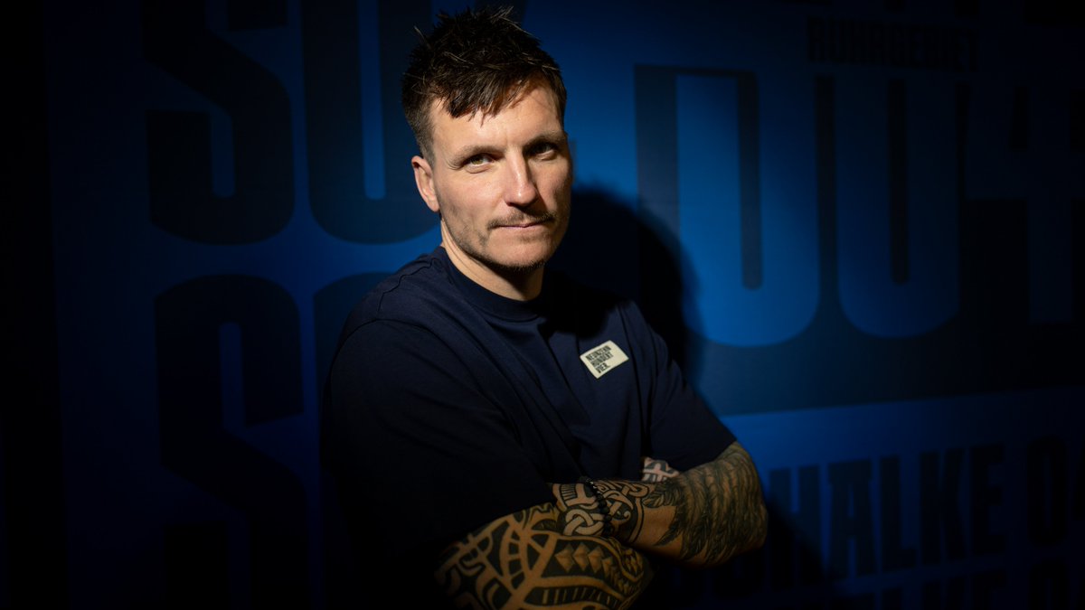 s04's tweet image. Erfahrung für das Torwart-Team: Der #S04 nimmt bis zum Saisonende Kevin Müller vom Bundesligisten @FCH1846 leihweise unter Vertrag.

Mehr dazu hier:
s04.de/Mueller-S04

Willkommen auf Schalke, Kevin! 🙌