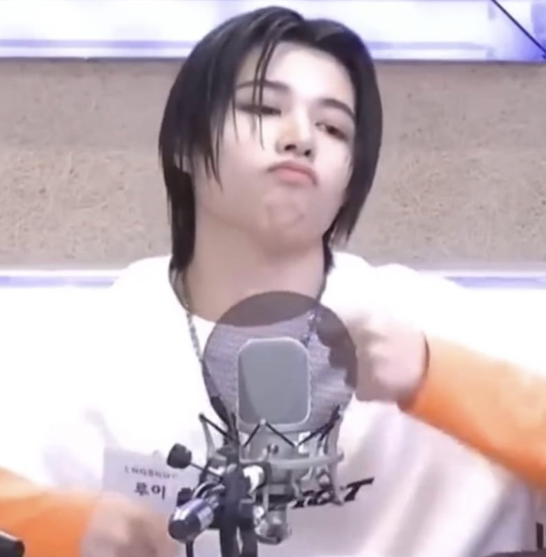 Siuol_0501's tweet image. (っ´.‸.` ς)