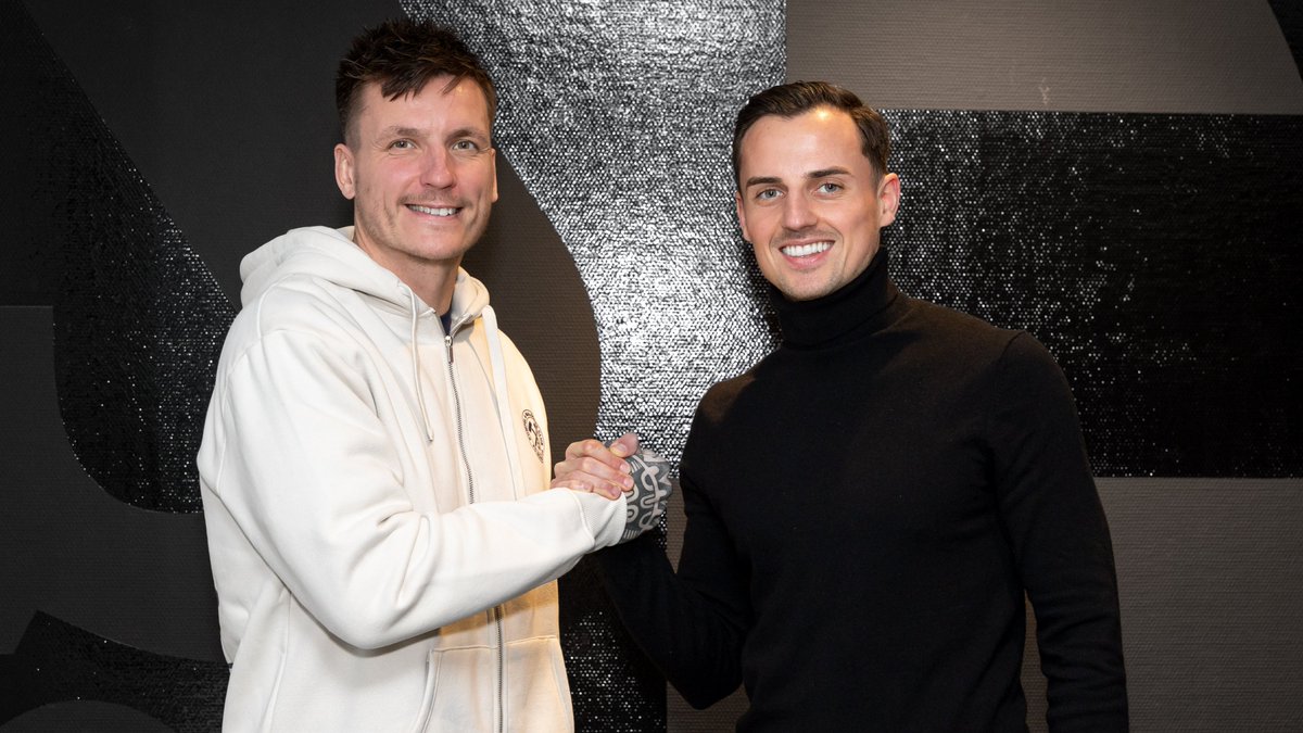 s04's tweet image. Erfahrung für das Torwart-Team: Der #S04 nimmt bis zum Saisonende Kevin Müller vom Bundesligisten @FCH1846 leihweise unter Vertrag.

Mehr dazu hier:
s04.de/Mueller-S04

Willkommen auf Schalke, Kevin! 🙌