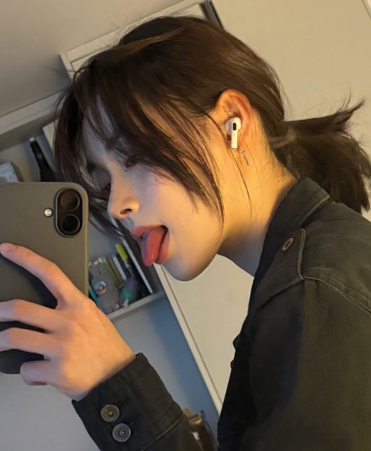 gernerlap's tweet image. ️️

️️

Markipul.

️️

️️