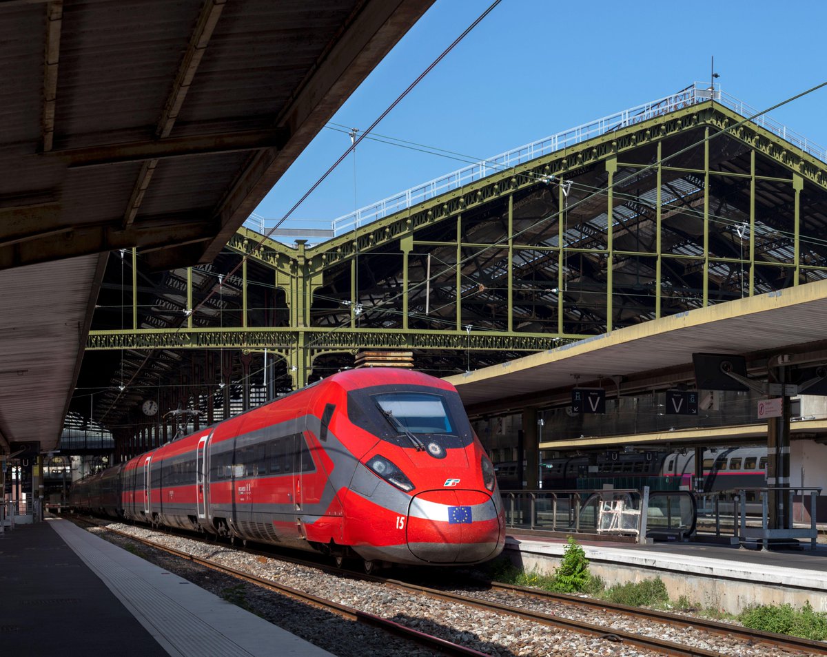 Trenitalia confident of being first operator to rival Eurostar through Channel Tunnel
railmagazine.com/news/trenitali…