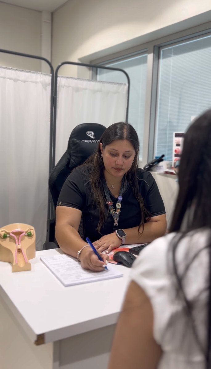 ¡La prevención es el primer paso para cuidar la vida! ❤️

Invitamos a todas las mujeres entre 25 y 64 años a ponerse al día con su examen de Papanicolaou (PAP) en la Red de Salud Municipal.

(1/3)