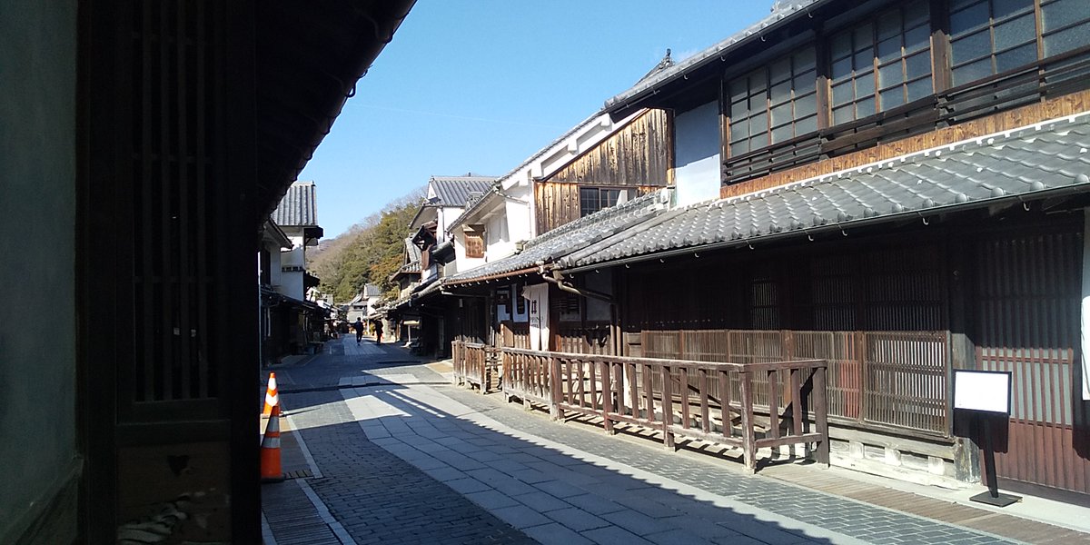 Viva_Train's tweet photo. 「安芸の小京都」竹原は、何と34年ぶりの来訪です。
そんな昔のことはすっかり忘れてしまいましたが、予想以上にしっとりした落ち着いた町でした。
うさぎ島の大久野島や古い町並みなど、竹原市は町自体は小さいですが、いろいろと魅力のある街ですね。 https://t.co/AwW4Nwo7Uw