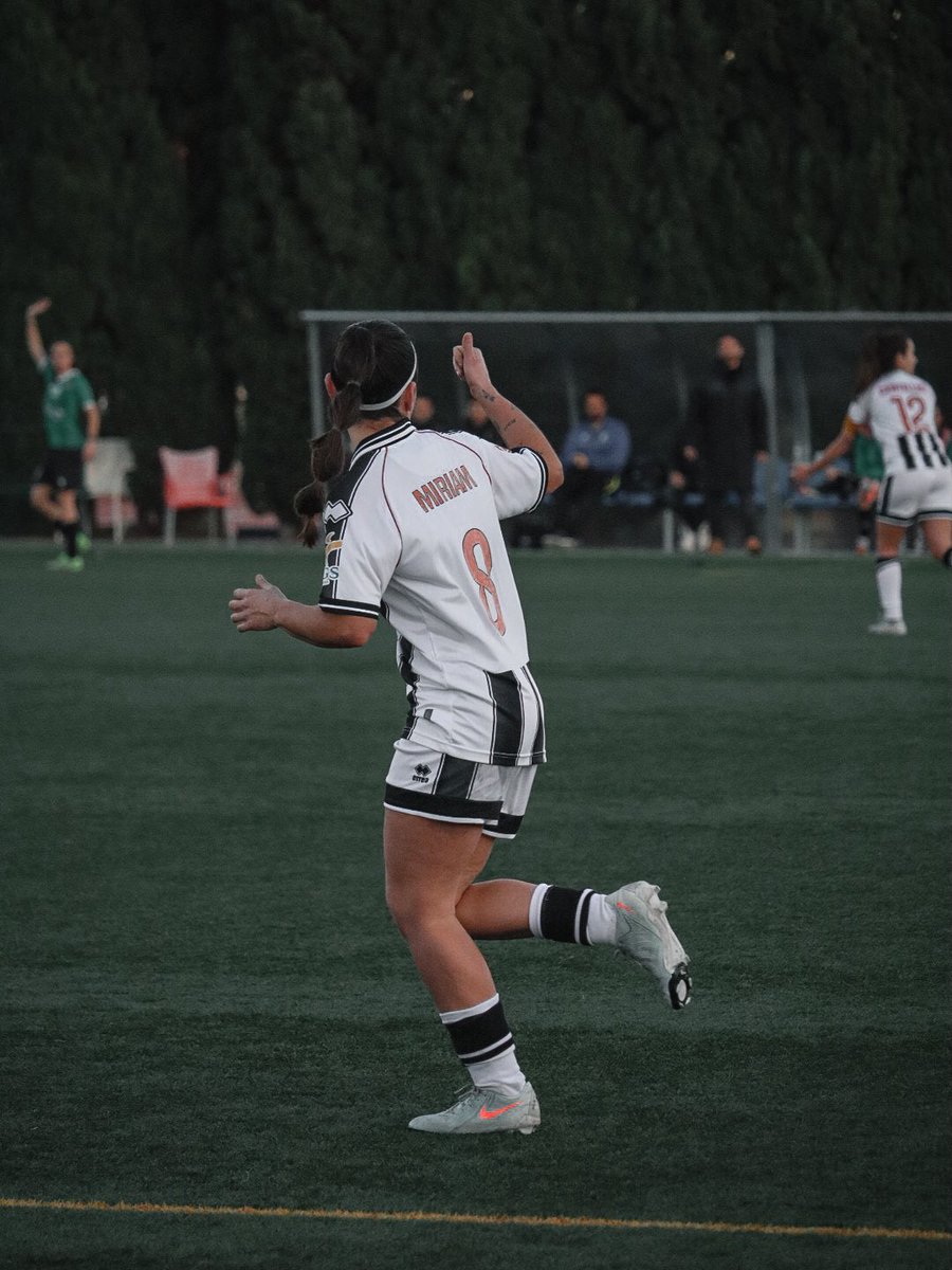 Miriam Prades tweet media