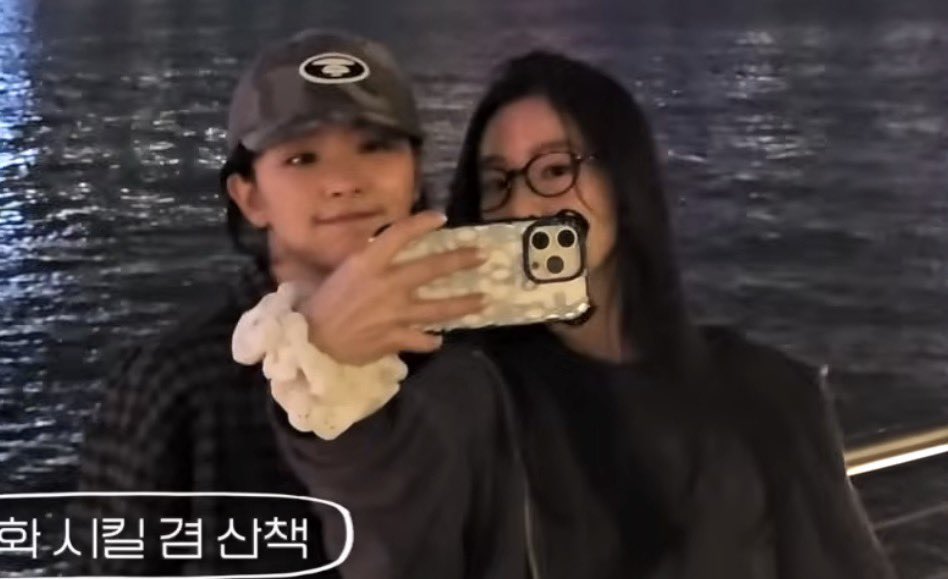 imthenitek's tweet image. ไม่ทราบว่าเรามีโอกาสที่จะได้เห็นรูปนี้มั้ยคะ คือมันค่อนข้างจะสำคัญกับชีวิตพี่มาก 😣