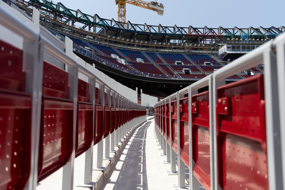 FCBarcelona_es's tweet image. ℹ El FC Barcelona abre una mesa de diálogo con los diferentes grupos de animación

🔗 barca.link/cFJ150Y00Kf