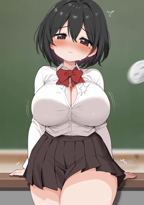 座った勢いでボタンが弾け飛んだののかちゃん