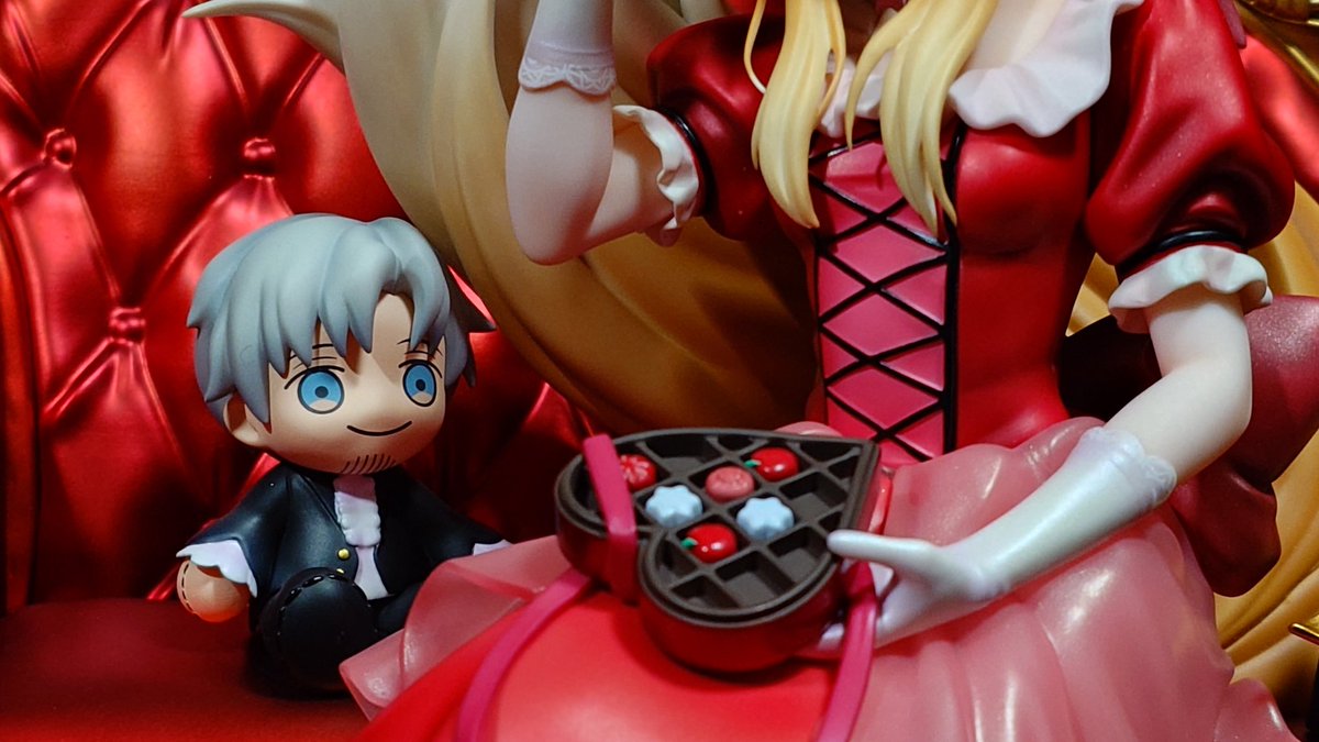 新しい狼と香辛料のフィギュアが届いたー！！！ バレンタインなホロと