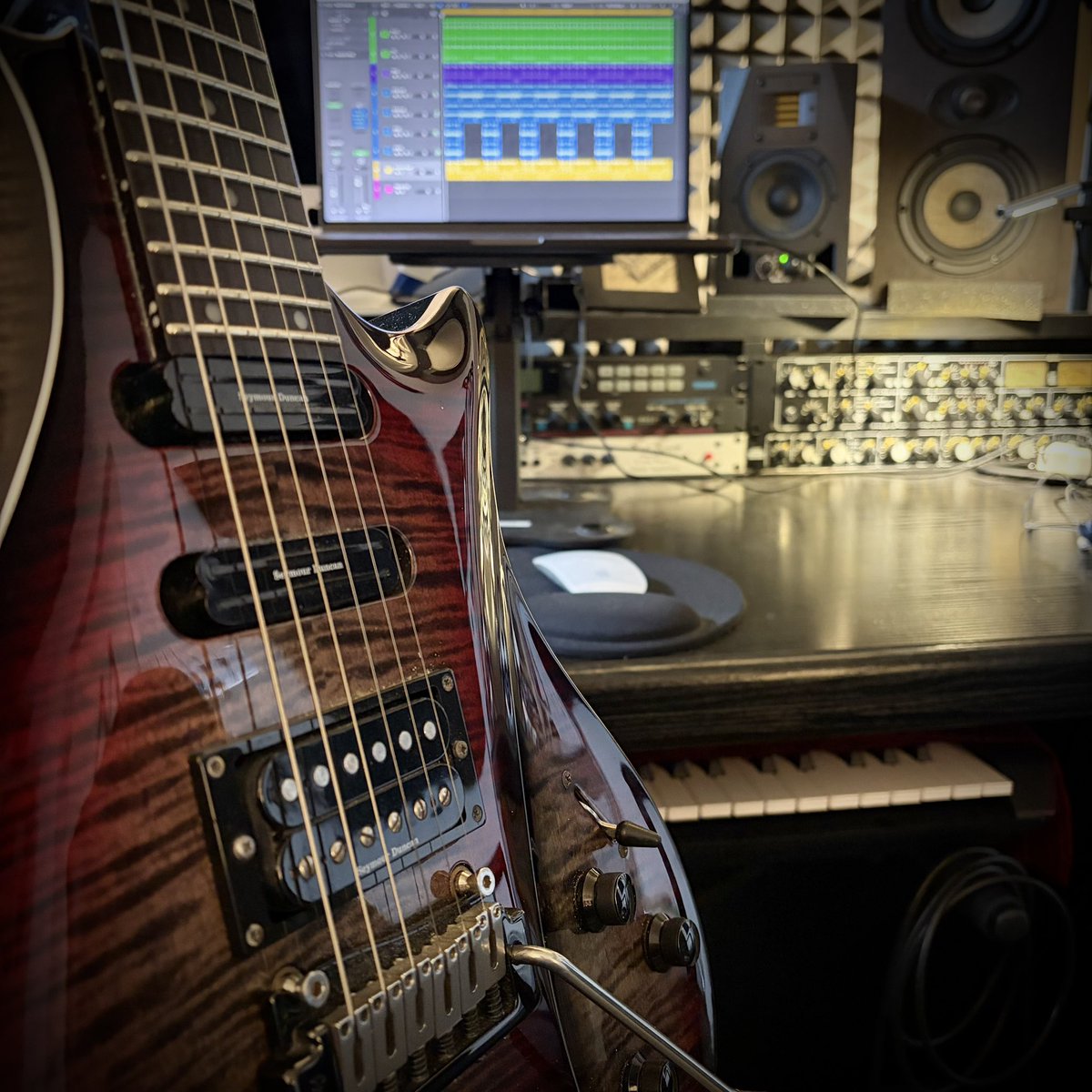 I don’t need much else then this in this World. 🖤