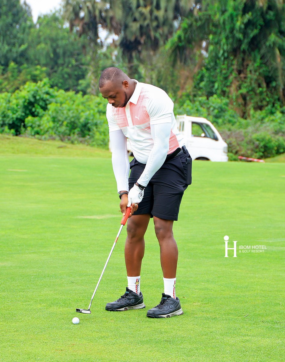 ibomhgr's tweet image. 🏌️‍♂️READY FOR A SWING?

Book your tee time now and experience the ultimate golfing experience with us! 📲 +2348080527411

#IbomHotel #GolfResort #TeeOff #fyp #explorepage #ibomhotelandgolfresort