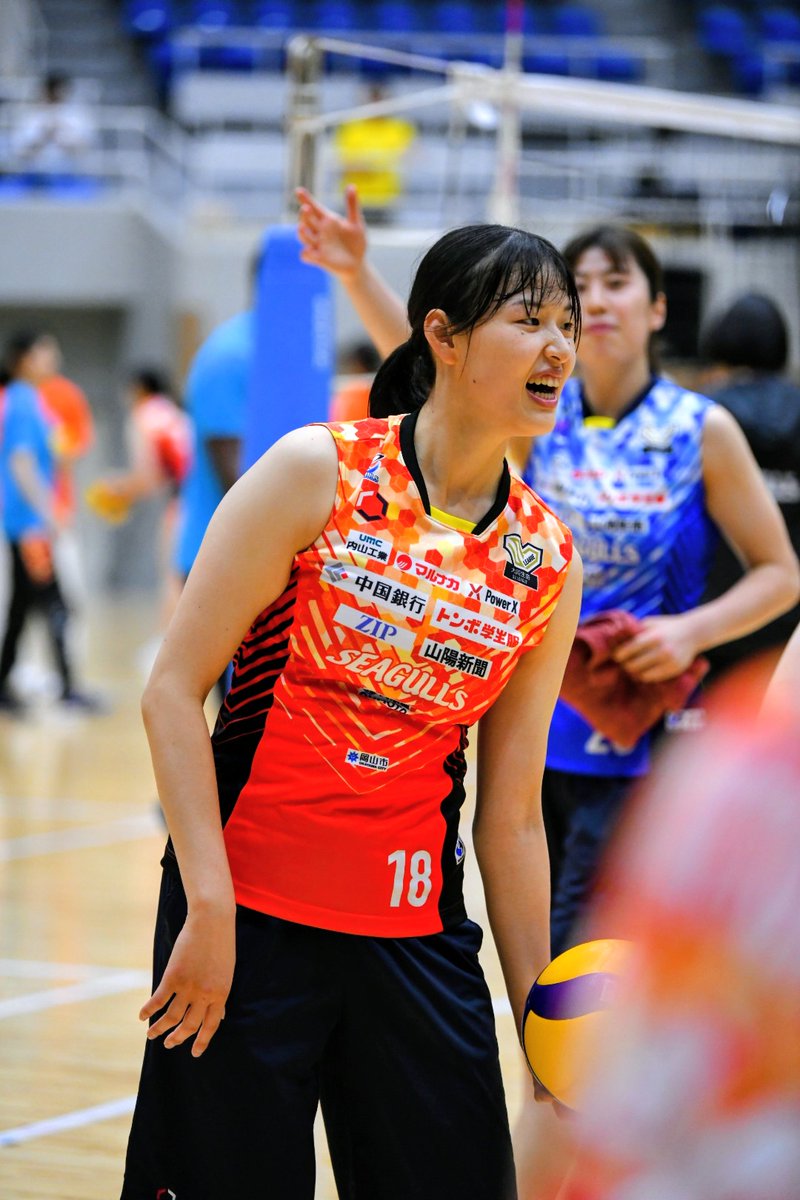 kabarin2's tweet photo. 金田修佳さん。
#金田修佳 #岡山シーガルズ #バレーボール #バレー #volleyball #volley https://t.co/9YA3S8Ou1E
