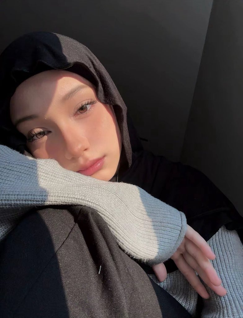 Girly Zeekr tweet media