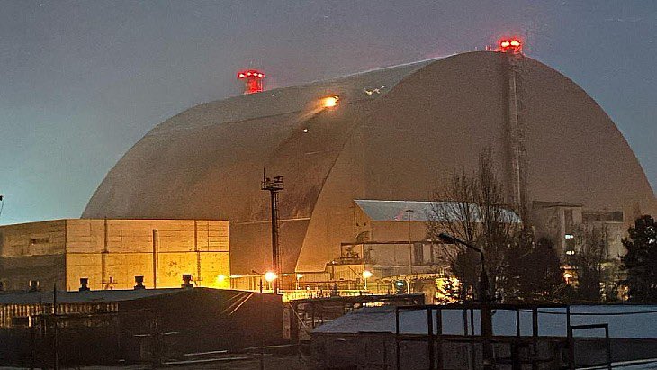 AmourskyCyrille's tweet photo. ‼️🇺🇦 La centrale nucléaire de Tchernobyl a perdu toute alimentation électrique extérieure, annonce l'AIEA.

Cela est dû aux frappes contre l’infrastructure énergétique de l’Ukraine au cours de cette nuit et début de matinée.

La Russie est un État terroriste. https://t.co/C08hRbJoZ9