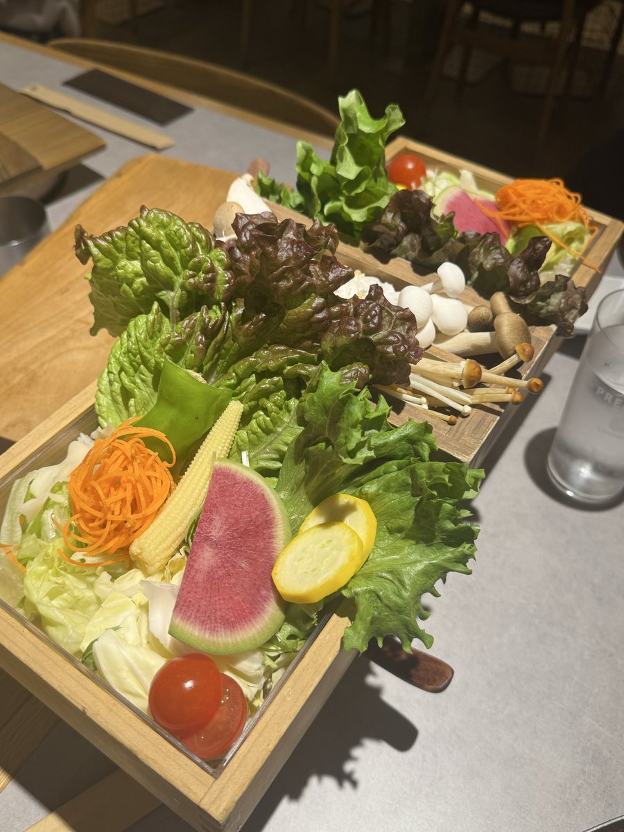 MonsoonGG's tweet image. Went to this amazing place that truly inspired me! I love their minimal setup, quality ingredients, &amp;amp; vibes.

Everyone there was so nice to me they kept bringing me out gifts!! I love them