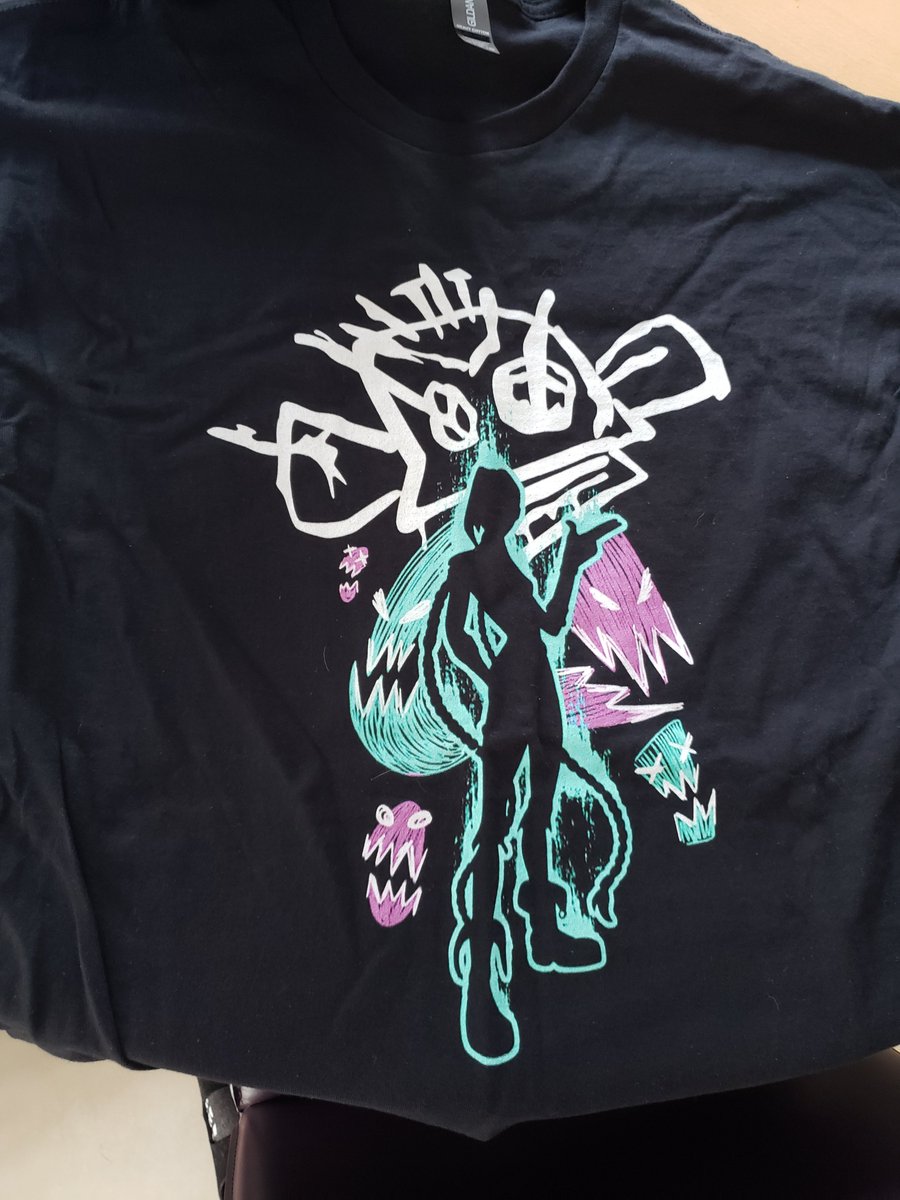 A really cool new #Jinx #Arcane shirt!!
💣💣💣