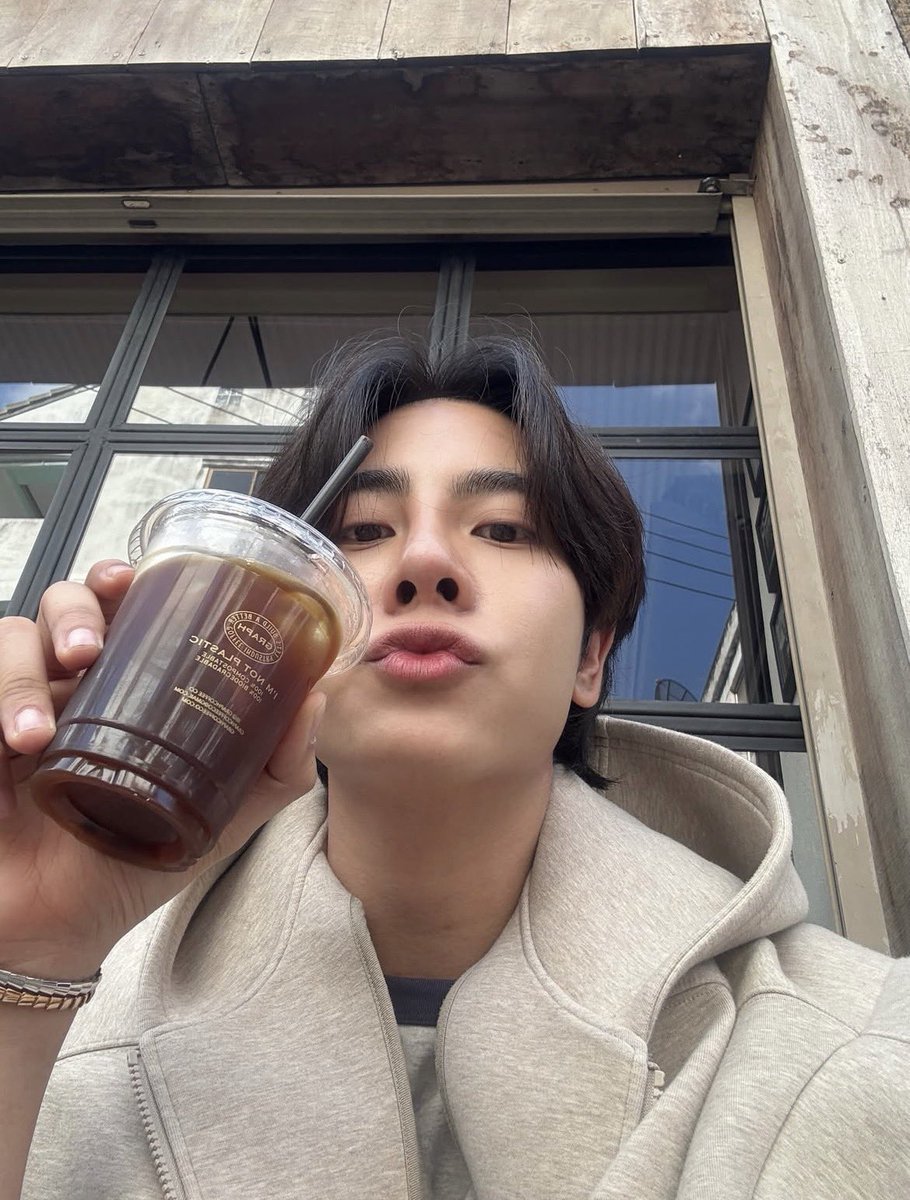 MixOfficialFC's tweet image. 20/01/26  

IG : mixxiw ( Update )   

น่ารักทิ้สุด

@wixxiws #mixxiw ♡ 
𖥦 #ส่วนผสมของมิกซ์