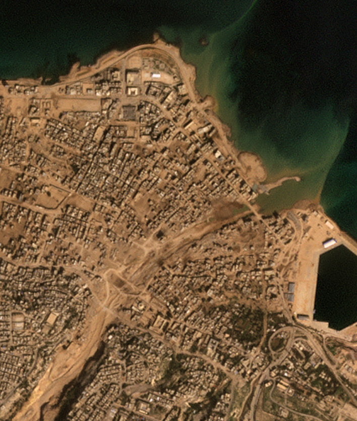 MTailamun's tweet photo. Q4/2023 Vs Q4/2025
The reconstruction of Derna is visible from space.
Courtesy @planet 
#Libya https://t.co/9dkjHUWv6K