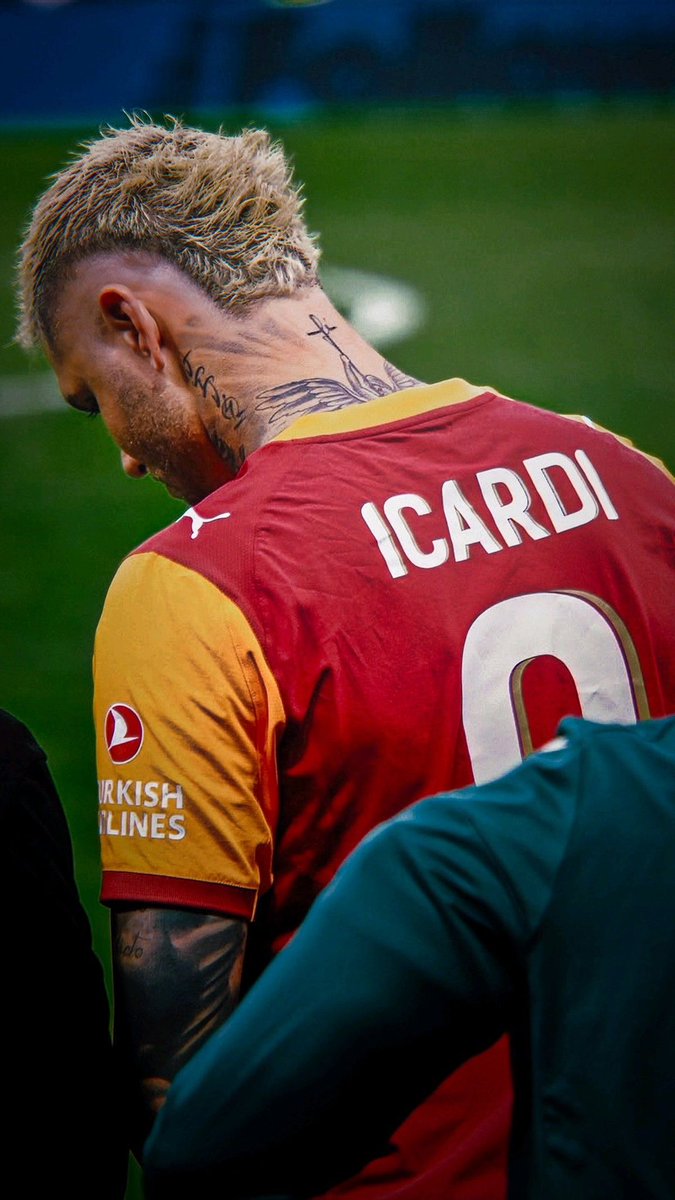 Anadolu takımına gol atacak futbolcuya 10m€ vermeyiz.

İcardi derbi kazandırsın,UCL’de maç kazandırsın o zaman hak etti derim.
Ama Anadolu takımlarına gol atacak futbolcuya bu paralar verilmez,Diagne’yi alırım oda atar.