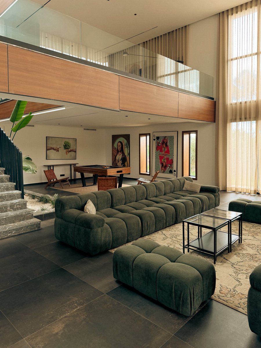 Powlisher tweet media