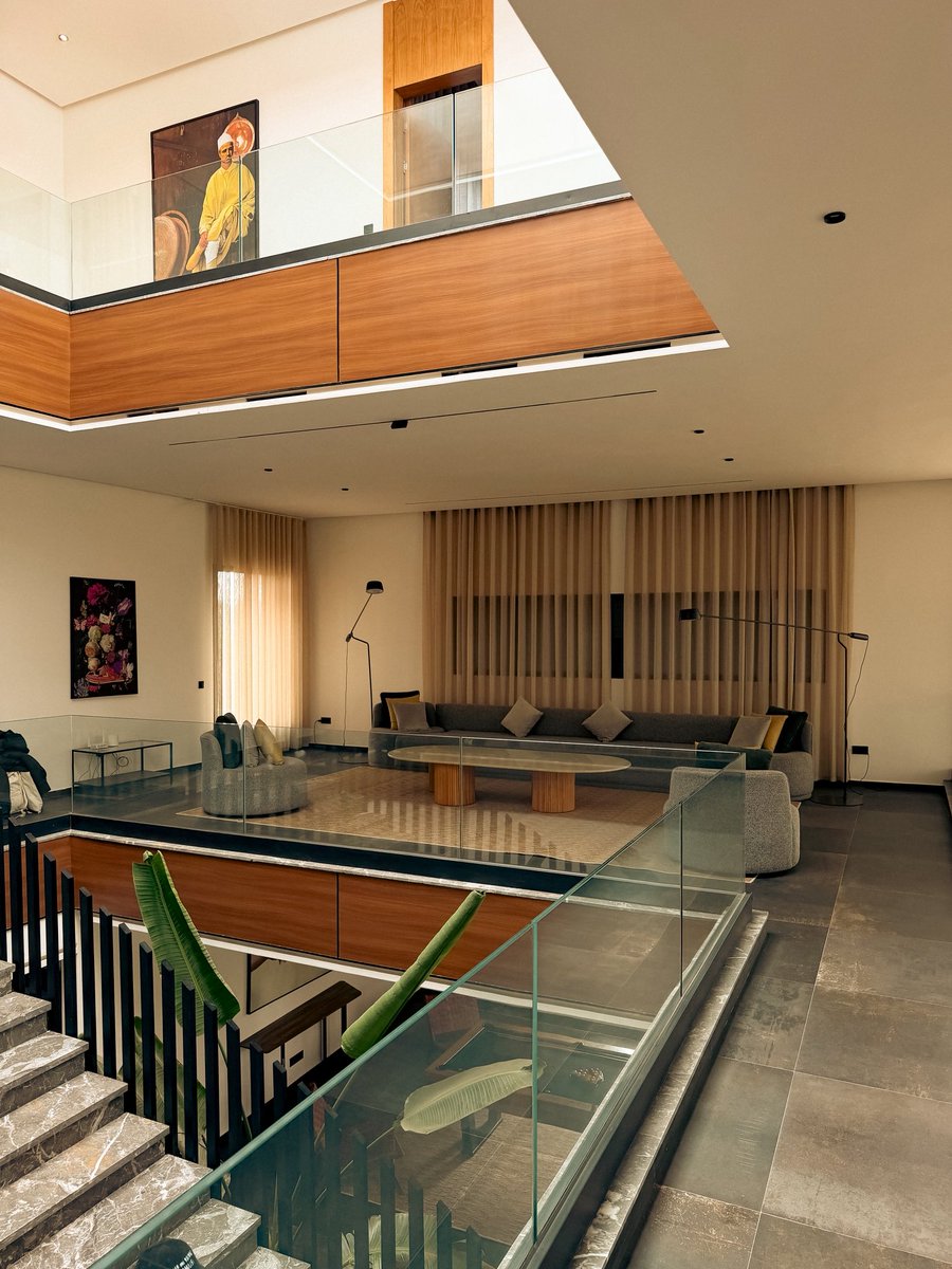 Powlisher tweet media