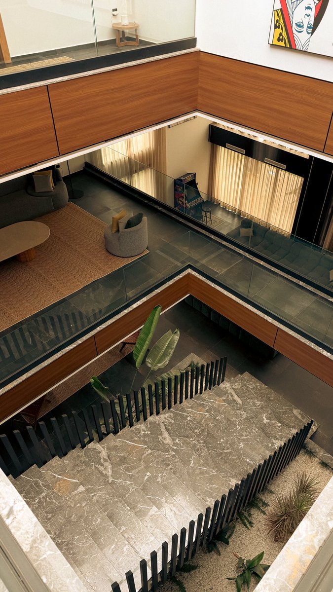 Powlisher tweet media