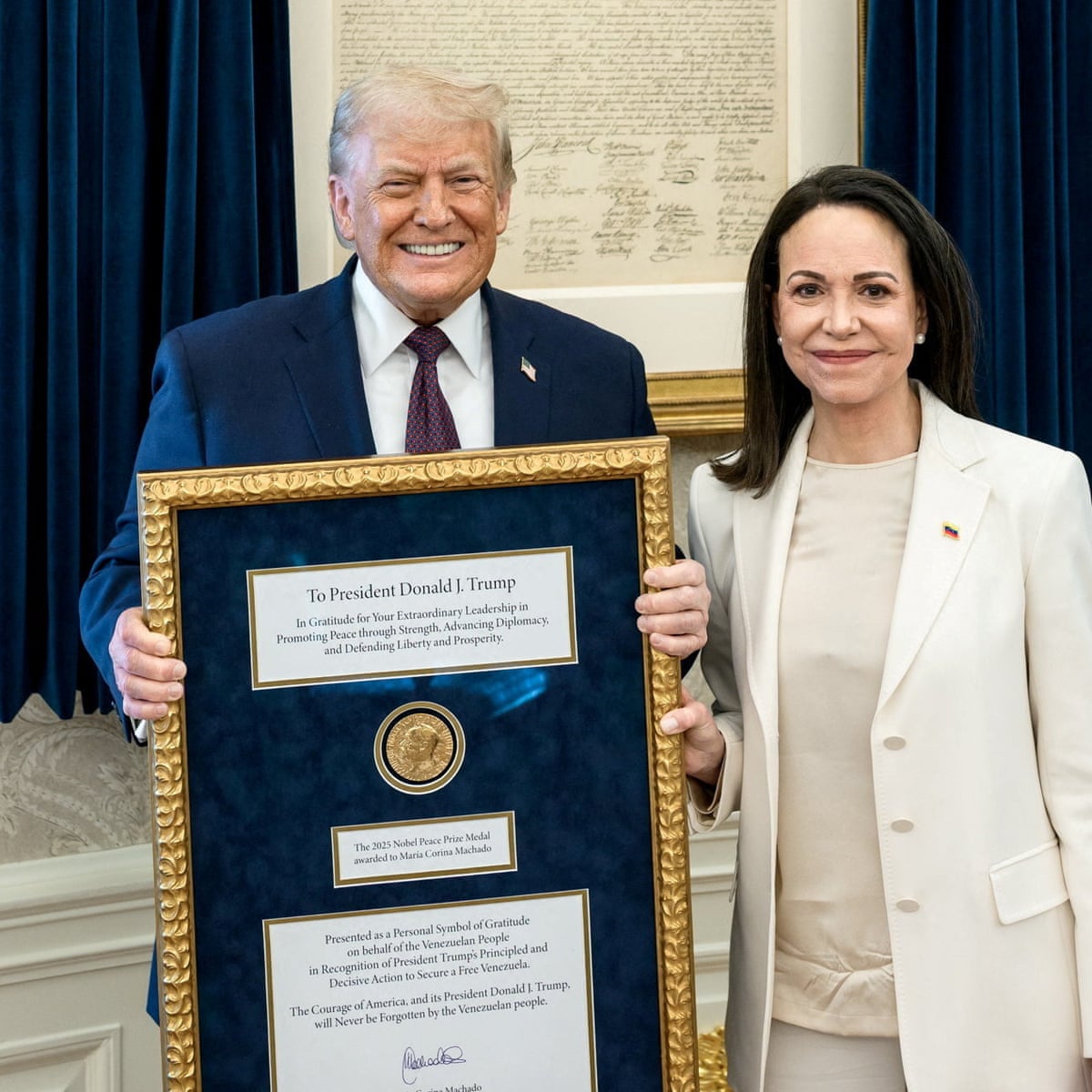 AshuHu's tweet photo. मिला पर दान से .... किसी ने दे दिया
पर मिल गया   #trump #NobelPrize https://t.co/vqFCXn2RXA