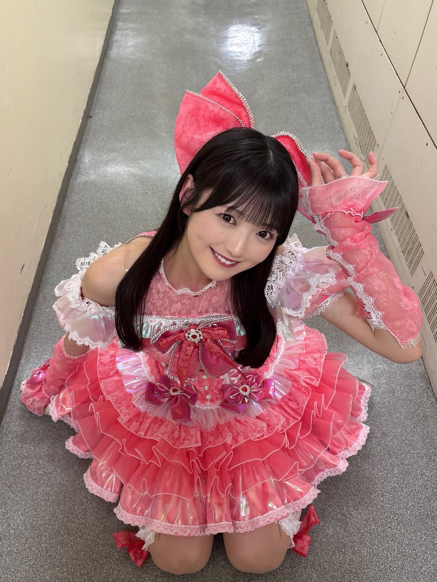 代表(社長？)様、念願の初接触ありがとうございました🙇知的な可愛さが