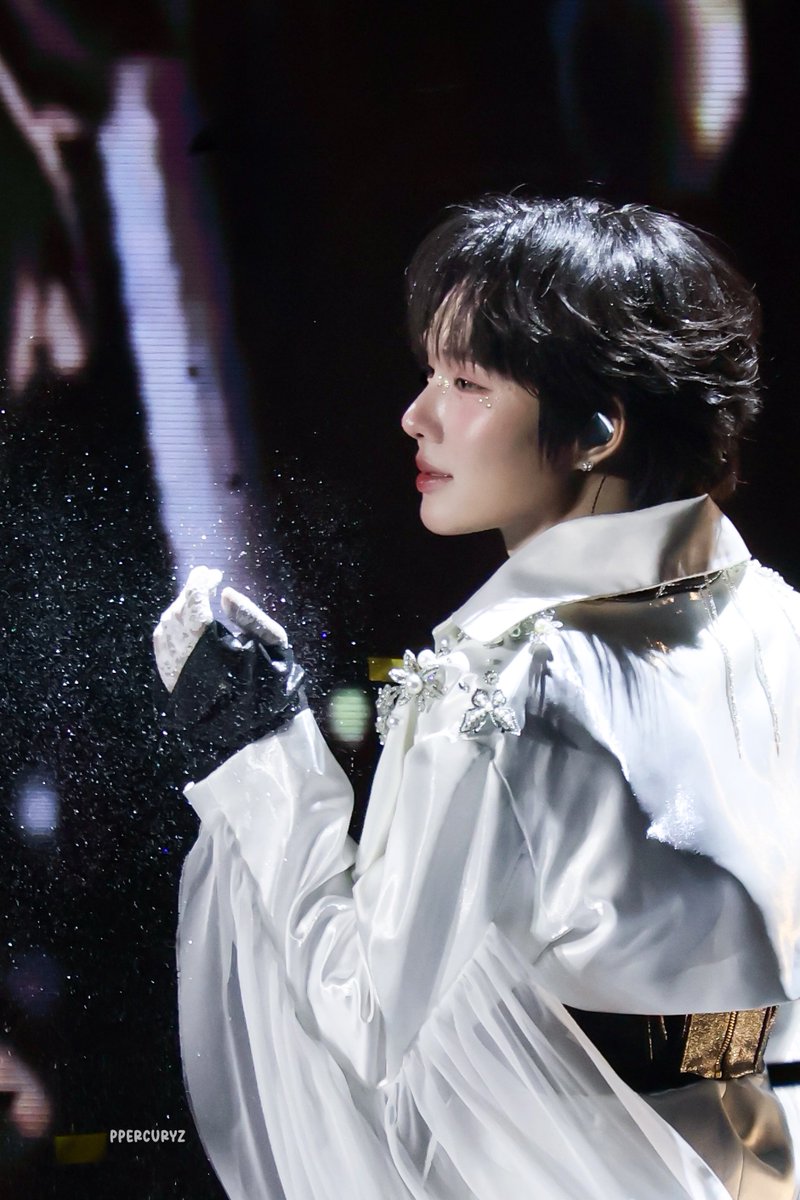 แล้วตอนอยู่ข้างบนพี่เก่งจะงงป้ะ เชี่ย กุอยุ่ข้างบน แต่ทำไมเจอนางฟ้าอยู่ข้างล่างวะ