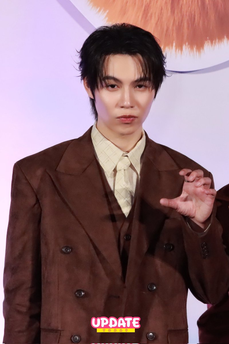 Update__today's tweet photo. "เฟิร์ส - คณพันธ์" ช่วงสัมภาษณ์ก่อนเริ่มงาน ‘เปย์รักด้วยแมวเลี้ยง THE FIRST MeOWMENT’

#CatForCashEP1 #เฟิร์สข้าวตัง #FirstKhaotung  #Firstkanaphan  #CatForCash #GMMTV #UPDATETODAY #ข่าว #ข่าวบันเทิง https://t.co/oYKwyNF8ga