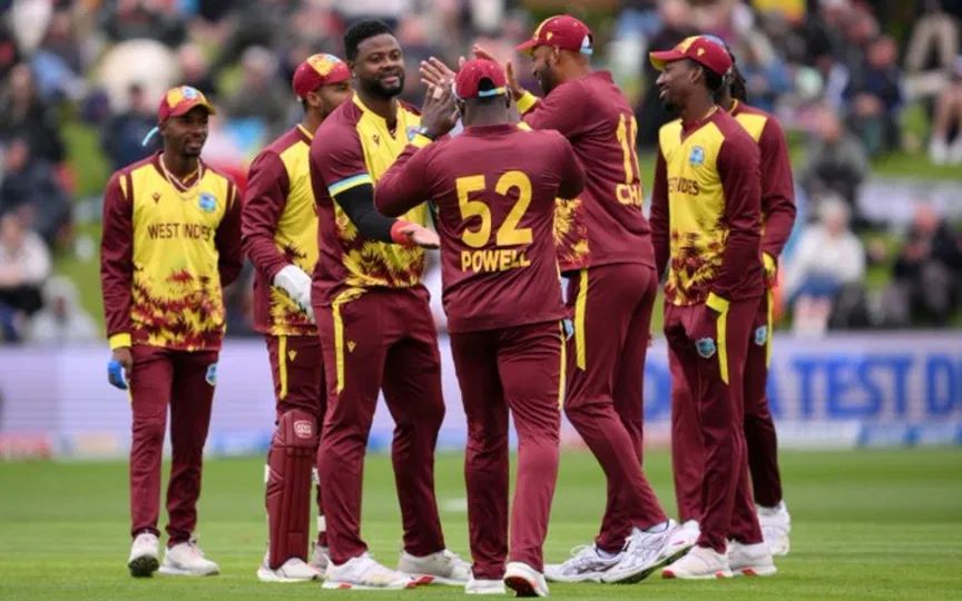 snugglespark6's tweet photo. Indian IPL has destroyed the West Indies cricket team. West Indies has destroyed the team by luring young cricketers with money. Everyone used to be afraid of the West Indies cricket team. India is the only one responsible for the destruction of West Indies cricket. https://t.co/XCjaS9s7HX