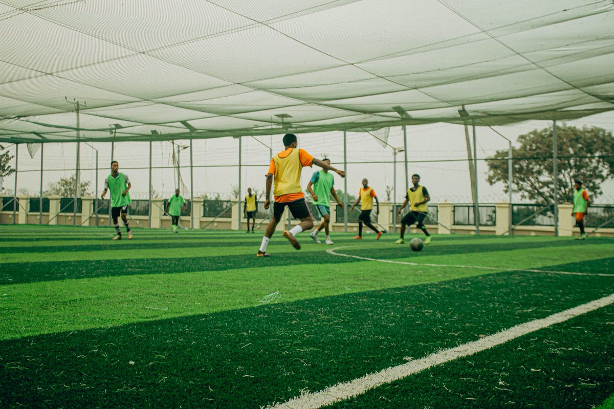 Tito👽❤️‍🔥 tweet media