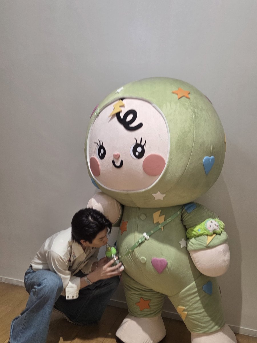 BABII_GMMTV's tweet image. แฮปปี้เบิ่ดเดย์งับป่าปี๊ 🎂🎉🎈ป่าปี๊โตไวๆน้าา จาได่ม่ายยแย่งนมบี๋กิมม สุกพาพแข้งแรง บี๋รักป่าปี๊มั่กๆ จาเปนเด่กดีตลอดปัยเยย 💚💚💚