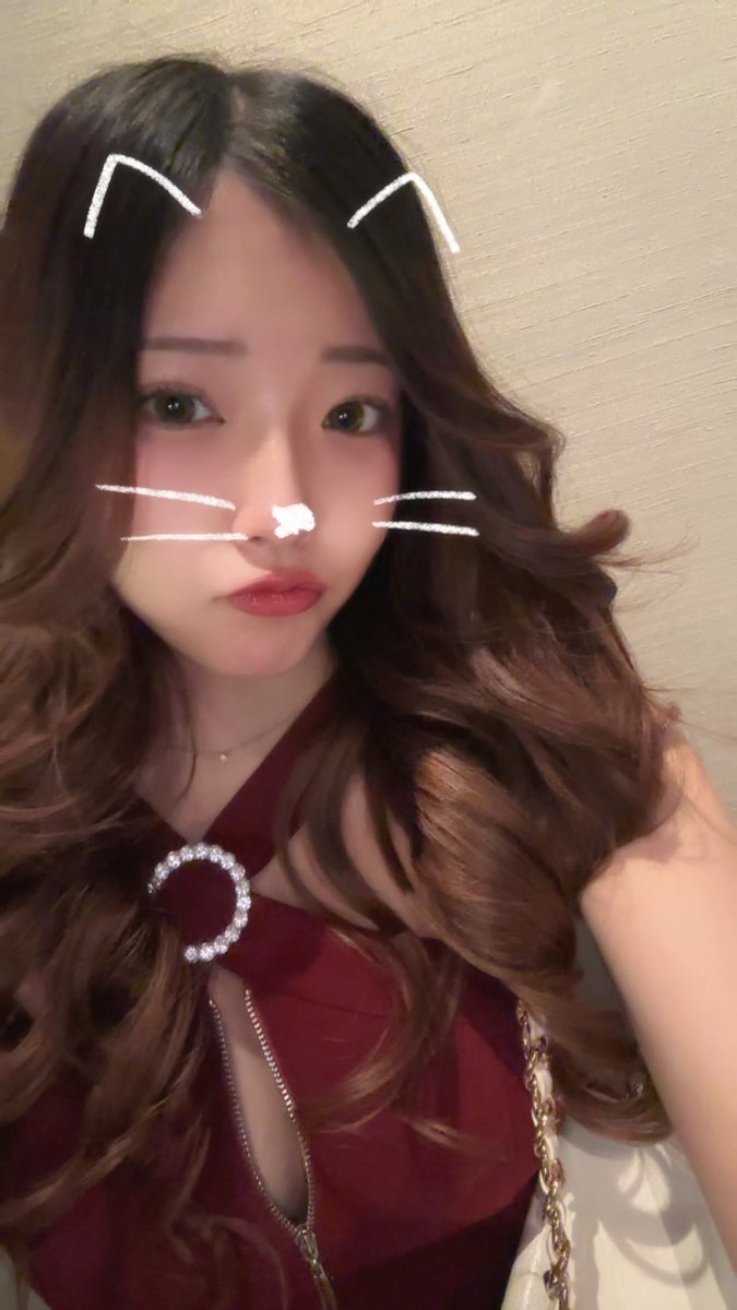 Misaki_aaa911's tweet photo. 出勤しましたよ
お酒飲みましょーーーー！

#新宿 #歌舞伎 https://t.co/4wu83YXrQy
