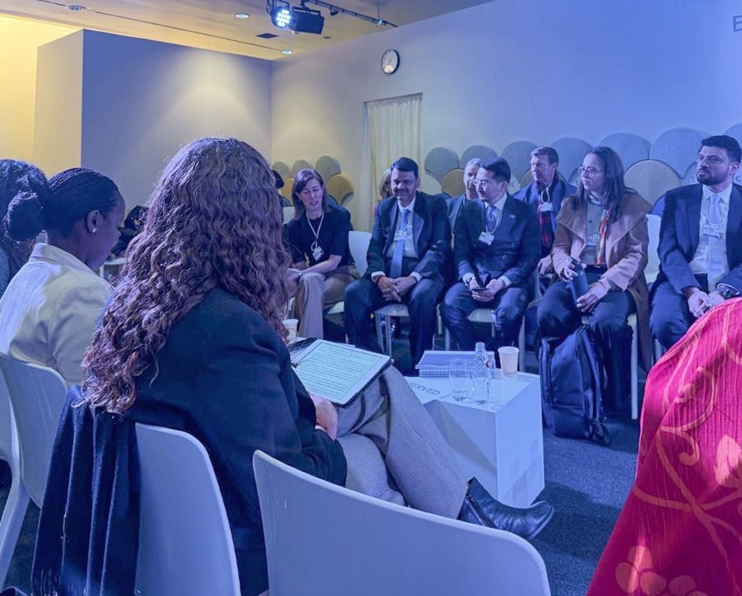 CMOMaharashtra's tweet photo. 🌍 From Scale to Trust: A Global Consensus on GovTech.

An impactful dialogue at #Davos2026 with leaders from 🇩🇪 Germany, 🇧🇷 Brazil, 🇫🇷 France, 🇧🇲 Bermuda, 🇬🇦 Gabon, UAE 🇦🇪and the African Union.

The Key Insight: DPI success was about Scale. The next era is about Trust.

Maharashtra is leading this shift by piloting: 
🔹 AI-Assisted Governance 
🔹 Predictive Service Delivery
🔹 Citizen-Facing Accountability layers 

CM @Dev_Fadnavis emphasized: "Technology without institutional reform fails." We invite the world to collaborate on these future-ready systems. 🤝

#MaharashtraAtDavos #WEF26 #GovTech #AI #DigitalIndia

With: @BrunoLeMaire @BermudaPremier @edweck_rj @GouvGabon