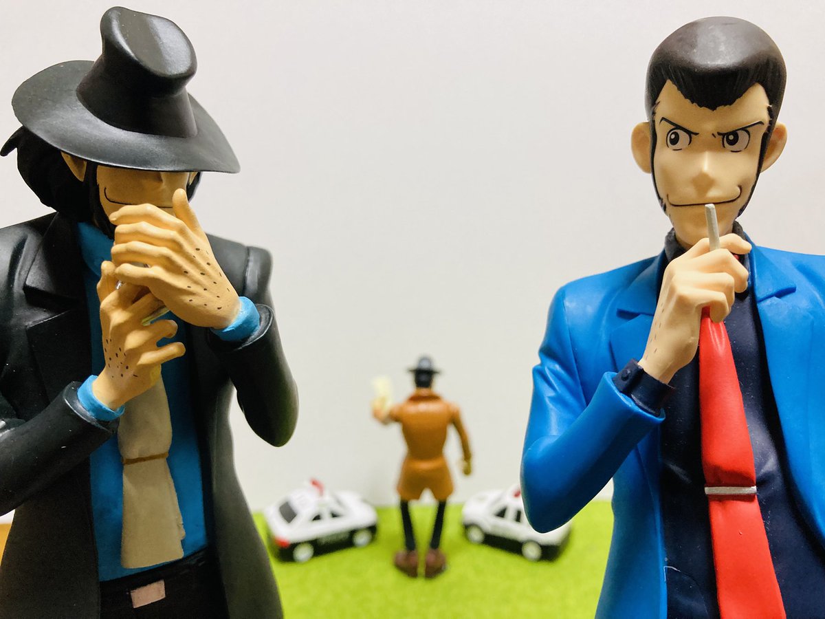 銭「強い寒気が流れ込むため、雪への対策は万全にお願いします！…以上であります！」

ル「インターポール気象台だな…。」

次「違ぇねぇ。」

　どなた様も風邪などひかないよう暖かくしてお休みください☘️

　　　　　　　　　Fin❗️