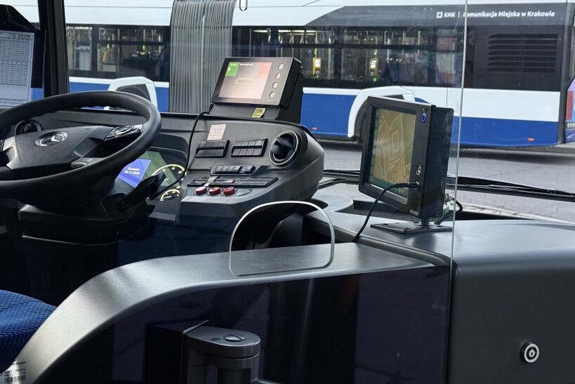 krakow_pl's tweet image. #Krakow #KomunikacjaMiejska #ZTP #MPK #autobusy #HandlowaNiedziela
Więcej pasażerów skorzysta z komunikacji miejskiej 🚍🚌 w najbliższą handlową niedzielę, 25 stycznia!
Zarząd Transportu Publicznego w Krakowie zaplanował specjalną ofertę przewozową.

Zmiany w komunikacji