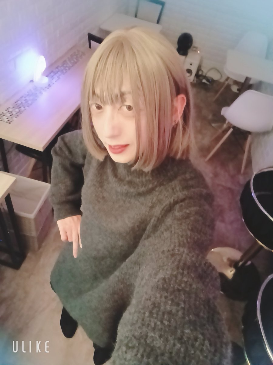 onimutii's tweet photo. MagicalRoomおーぷんしたよ！！！！
雨模様な火曜日だけど、しおんは元気だよ？？

ニットワンピのしおんがおまちしております🫶
気温が下がりそうだけど、暖かくして一緒に飲もうよ！

月曜日に疲れたみなさまおいでませ！
#女装
#酒クズ女装
#メグちゃんMagicalRoom
#MEGMAG
#MGMR
@MagicalRoom3000 https://t.co/sw7MunuFT4