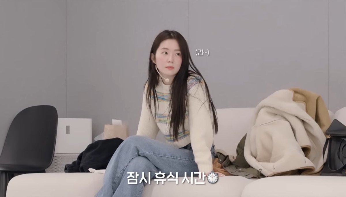 thalyonfilm's tweet image. loser gf x hot gf