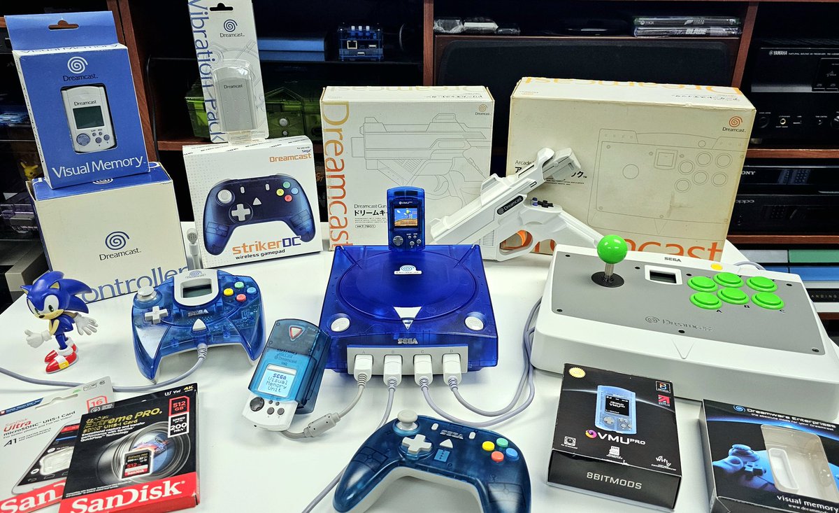 nachosonic's tweet photo. this overview gonna be hard af

video this week, I promise.
#SEGA #Dreamcast #ItsThinking https://t.co/wUJeEilkAX