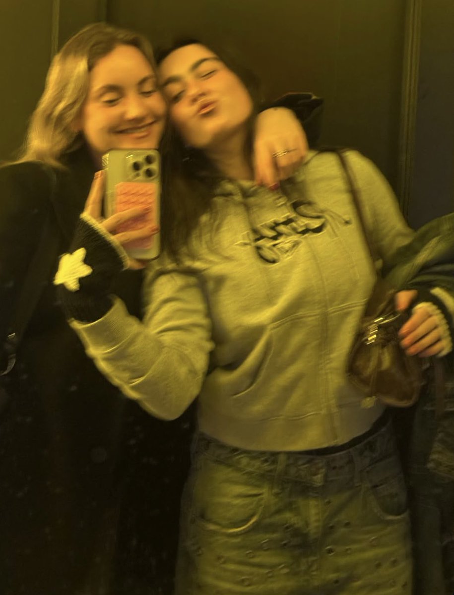 un pixel borroso 🫂