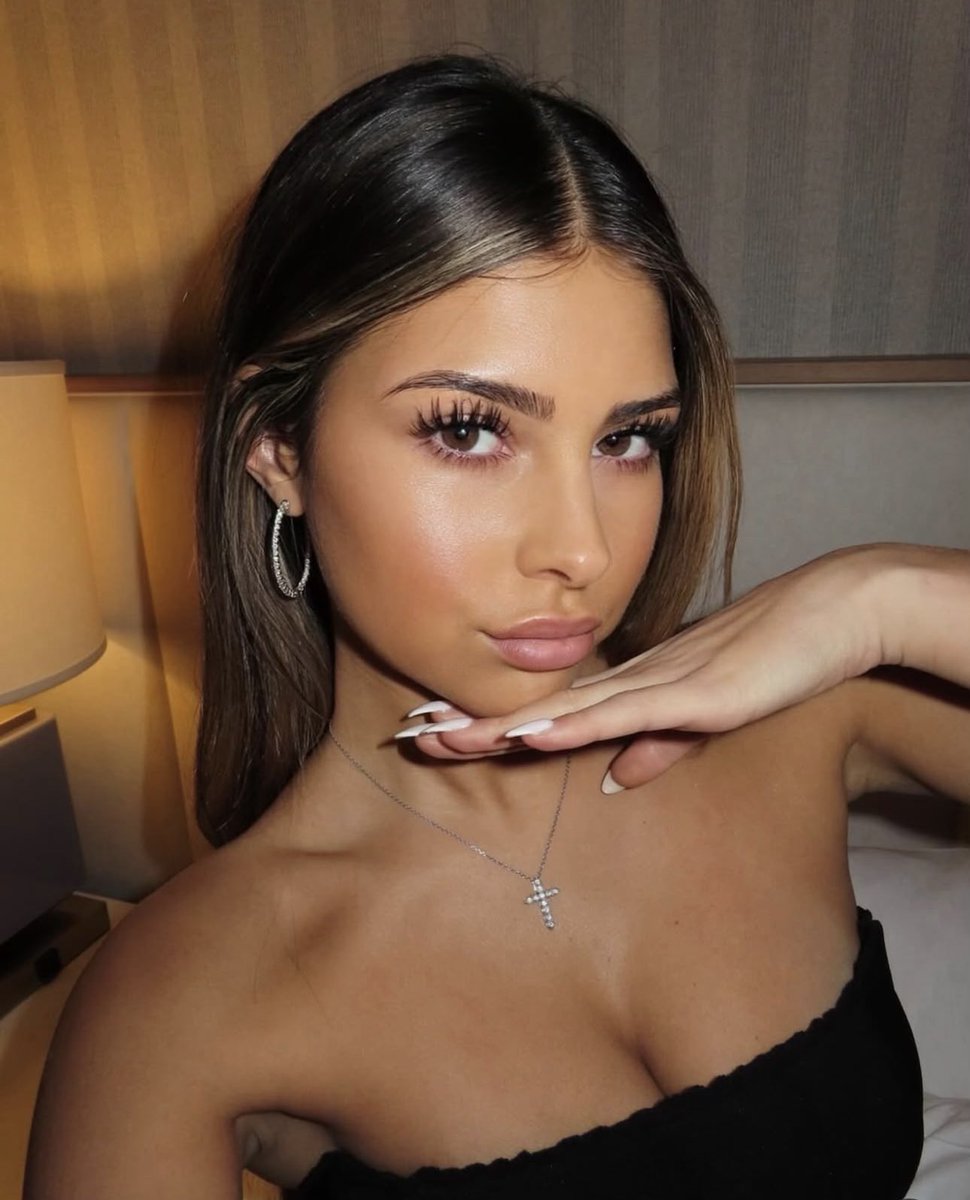 SWFreeloader's tweet image. Just a cute face is enough to make you go dumb. 🥴

Why don’t you reward me for the privilege loser? 🤡

Do it now! I don’t like waiting. 🥱

catfishfindom manscam cffindom freeloader freeloading findom scamtits tiktok goonfuel wankchat wankbattle