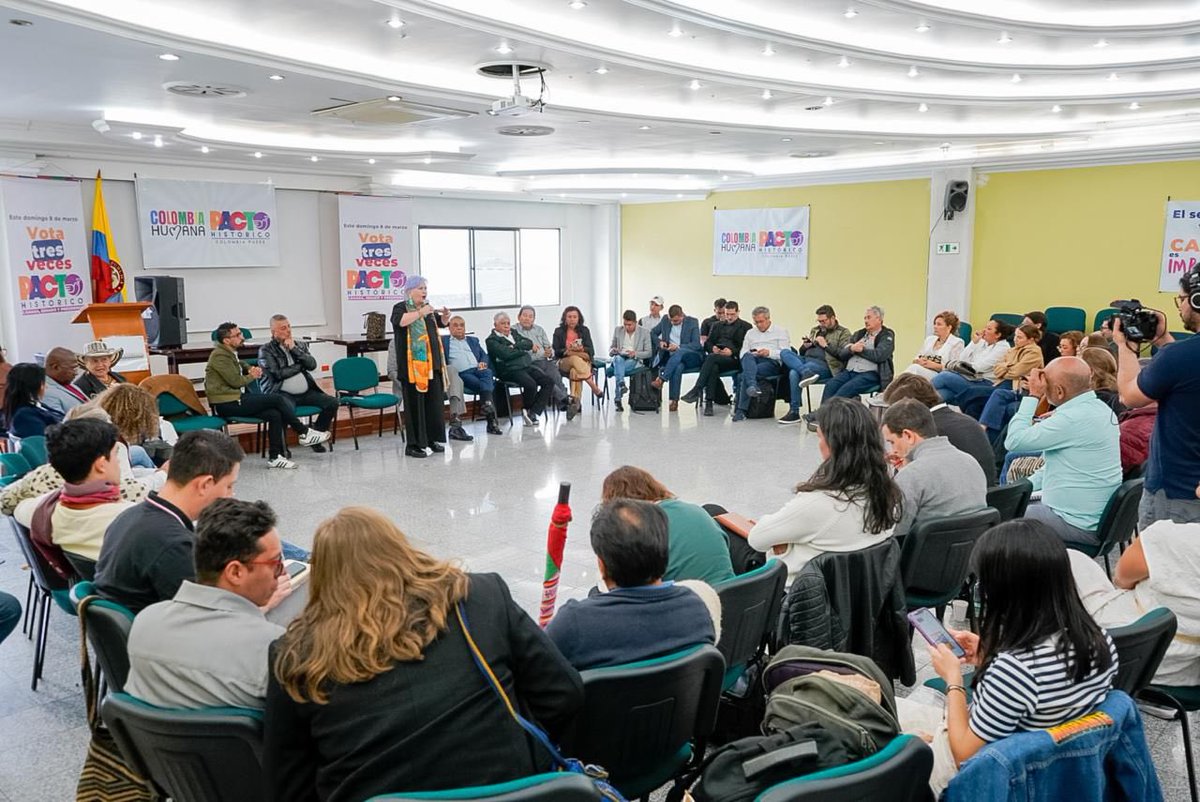 Colombia Humana tweet media