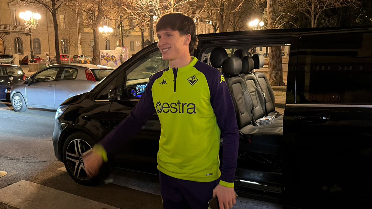 giannattasius's tweet image. Ecco Giovanni #Fabbian alle visite mediche! È il quarto innesto del mercato invernale della @acffiorentina. Foto e video su @firenzeviola_it