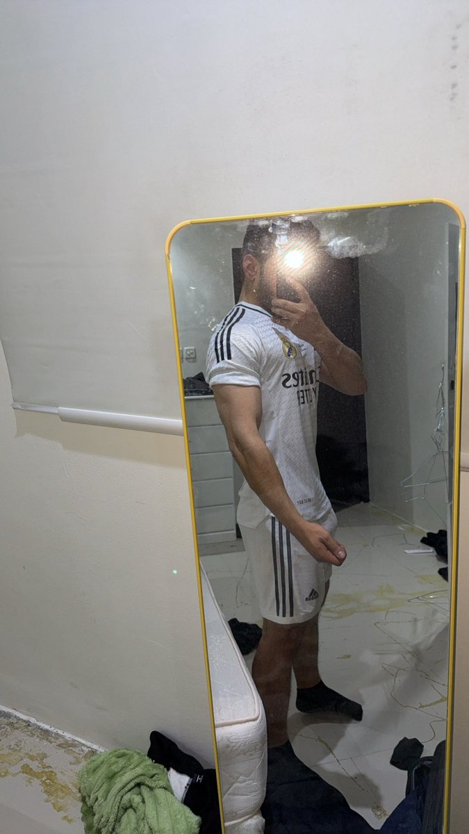 سطام 🦇 tweet media