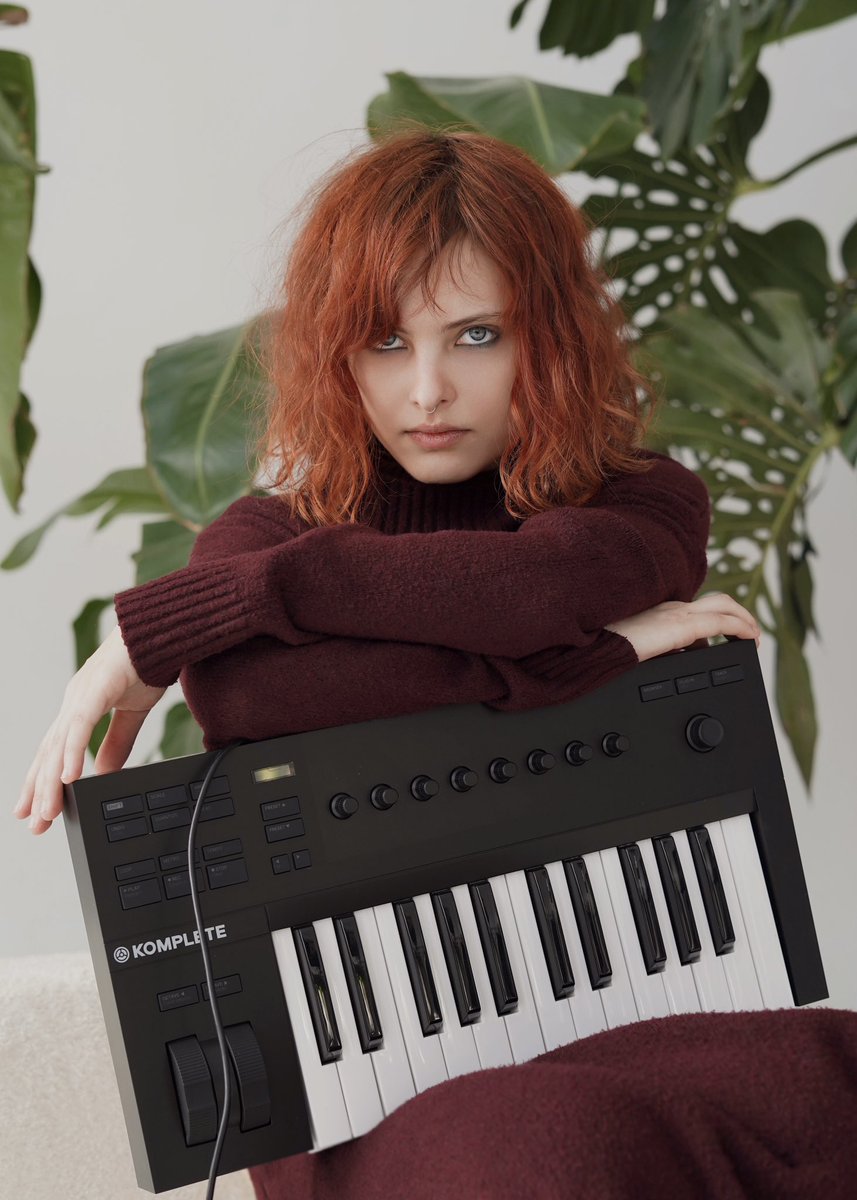 xmarkaxsanko's tweet image. спадарства, такія справы - шукаю анлайн вучняў!(фартэпіяна, трохі кампазіцыя, праца з секвенсарамі - ўсё гэта магу)
шчыра прашу пашэрыць пост, за дапамогу пацалунак ў макушку💔