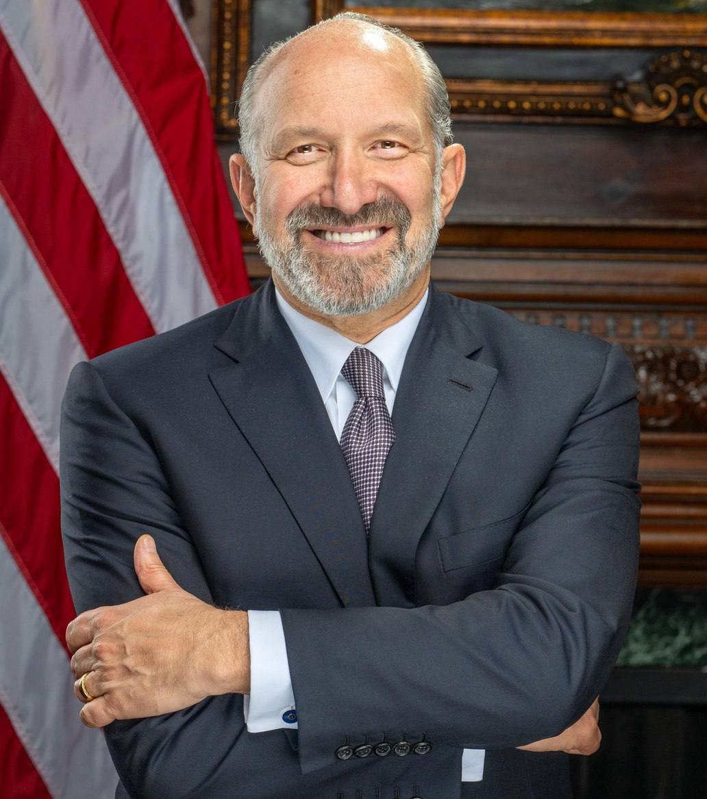 华尔街高管Howard Lutnick乐观预计：美国本季度GDP增速有望突破5%