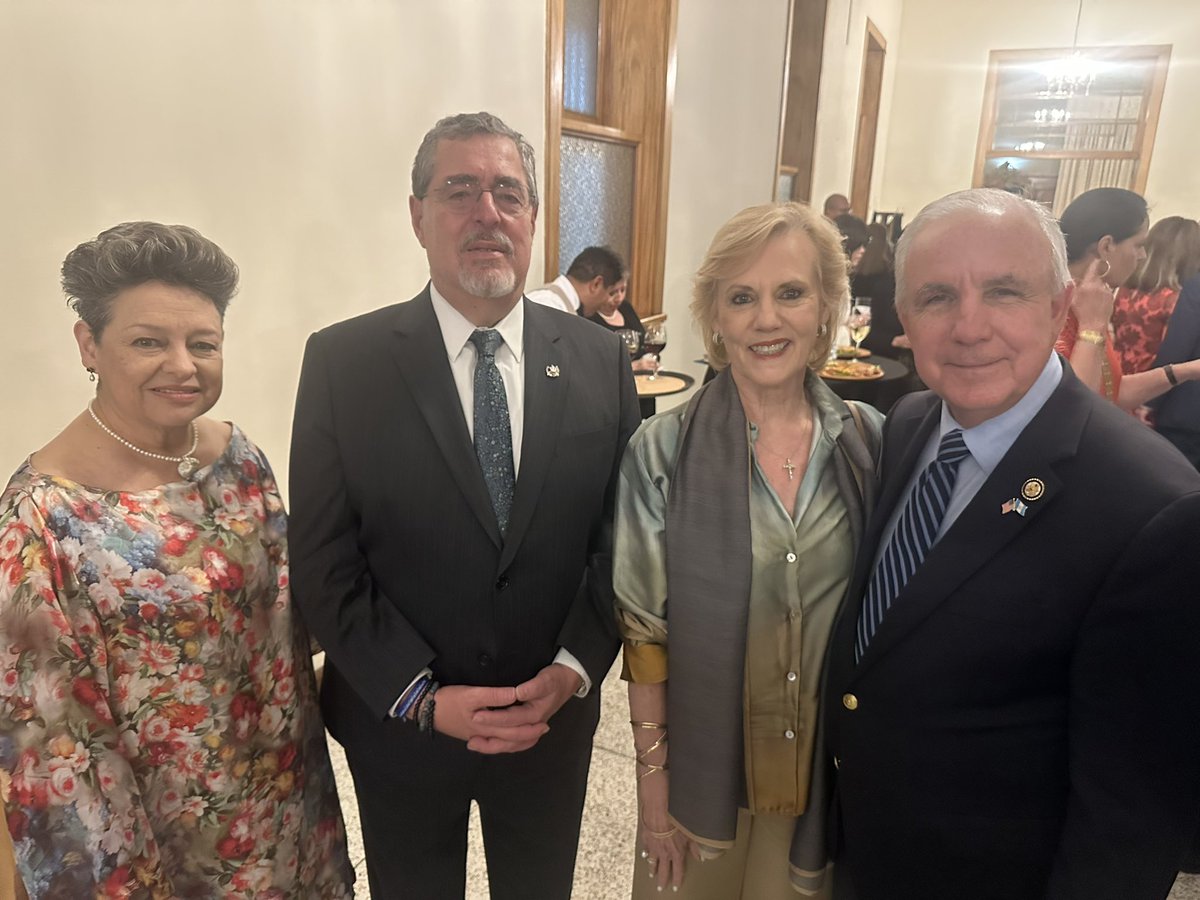 Rep. Carlos A. Gimenez tweet media