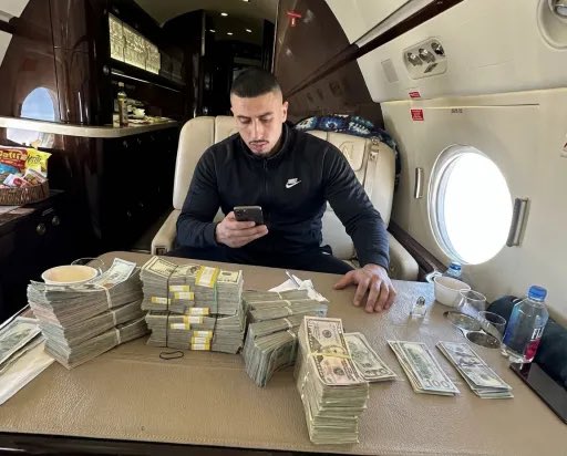 yazcapital's tweet image. 💸$28000 #GIVEAWAY 

I’ll pick 10 people from the comments to send $2800 each. Results with proof in 24 tours. 🤝

Just like, comment, repost and follow